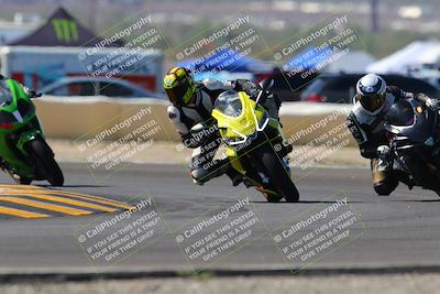 media/Oct-09-2022-SoCal Trackdays (Sun) [[95640aeeb6]]/Turn 2 (1110am)/